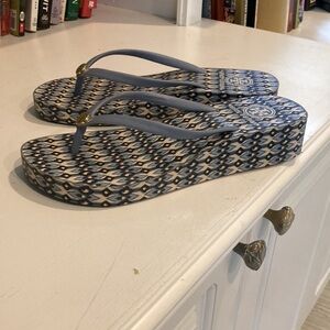 Tory Burch Blue and White Geometric Sandals